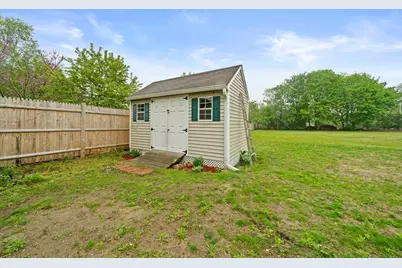 42 Old Barnstable Rd, Falmouth, MA 02536 - Photo 15
