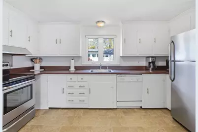 14 Delwood Rd, Chelmsford, MA 01824 - Photo 11