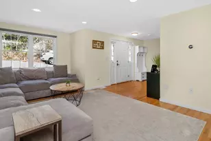 28 Blossom St, Waltham, MA 02451 - Photo 7