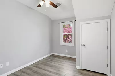 111 Methuen St., Springfield, MA 01119 - Photo 25