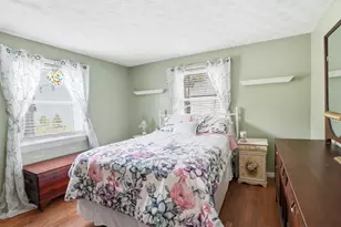 94 Edgewater Dr, Wareham, MA 02571 - Photo 27