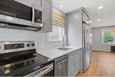 13 Marilyn Drive, Auburn, MA 01501 - Photo 5