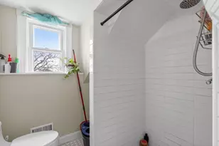 117 Winnisimmet St, Chelsea, MA 02150 - Photo 19