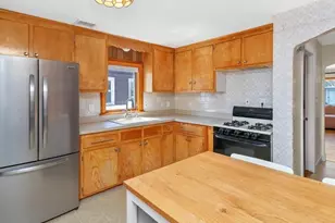 49 Hollace St, Waltham, MA 02453 - Photo 3