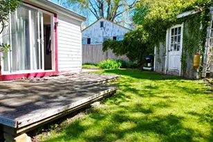 11 Meadow Glen Ln, Plymouth, MA 02360 - Photo 15