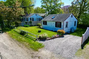 11 Meadow Glen Ln, Plymouth, MA 02360 - Photo 9