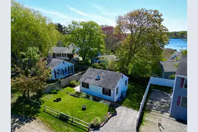 11 Meadow Glen Ln, Plymouth, MA 02360 - Photo 7
