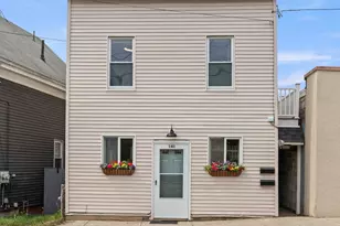 141 Prospect St, Gloucester, MA 01930 - Photo 15