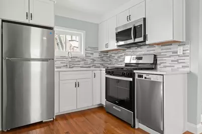 141 Prospect St #B, Gloucester, MA 01930 - Photo 3