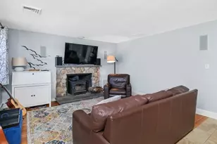42 Virginia Rd, Waltham, MA 02453 - Photo 5
