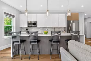 21 Glen Rd, Boston, MA 02130 - Photo 7
