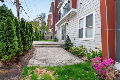 21 Glen Rd #10, Boston, MA 02130 - Photo 19