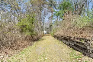 16 Thurlow St, Georgetown, MA 01833 - Photo 41