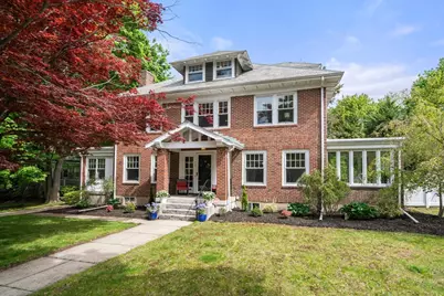 799 Commonwealth Avenue, Newton, MA 02459 - Photo 1
