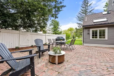 41 Longmeadow Road, Wellesley, MA 02482 - Photo 35
