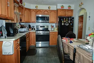 117 Fairmount St, Boston, MA 02124 - Photo 5