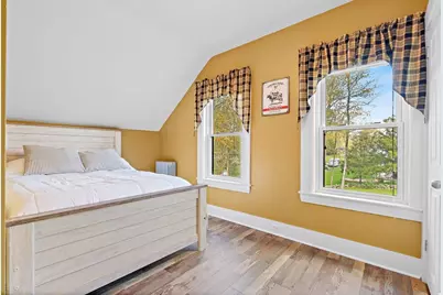 25 Warfield St, Hopedale, MA 01747 - Photo 27