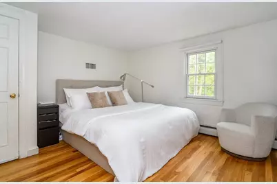 5 Wayland Hills Rd, Wayland, MA 01778 - Photo 9