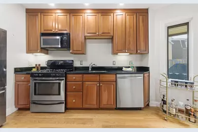 59 Telegraph St #59, Boston, MA 02127 - Photo 9