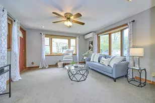 35 Broad St, Billerica, MA 01821 - Photo 7
