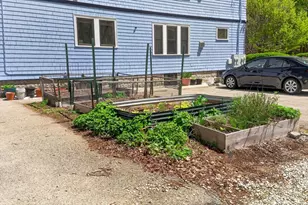 319 Forest Hills St, Boston, MA 02130 - Photo 29