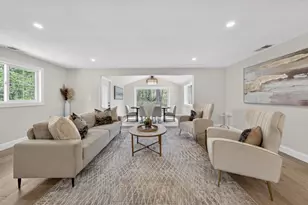 8 Topeka Rd, Chelmsford, MA 01824 - Photo 3