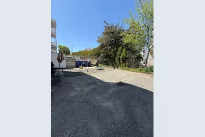 105 Collette Street, New Bedford, MA 02746 - Photo 21