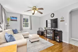 4 Lynn Ave, Plainville, MA 02762 - Photo 5
