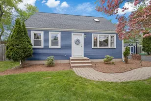 4 Lynn Ave, Plainville, MA 02762 - Photo 1