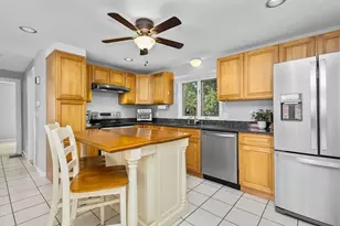 4 Lynn Ave, Plainville, MA 02762 - Photo 13