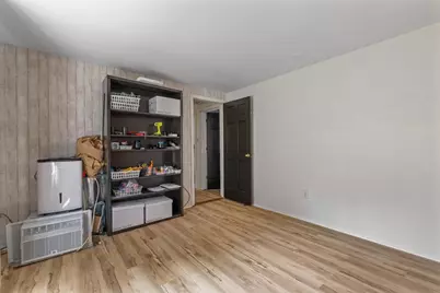 262 Main St, Orange, MA 01364 - Photo 25