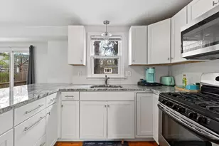 5 Rosetta St, Yarmouth, MA 02673 - Photo 7