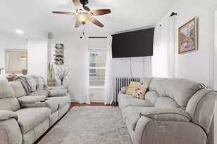 111 Adams St, Lynn, MA 01902 - Photo 11