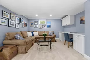 460 Baker St, Boston, MA 02132 - Photo 33