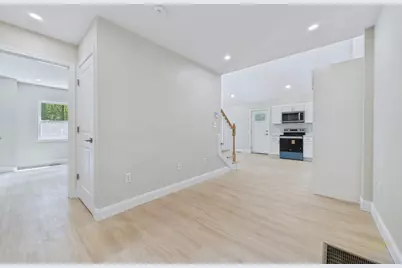 17 Southworth St, Lakeville, MA 02347 - Photo 15