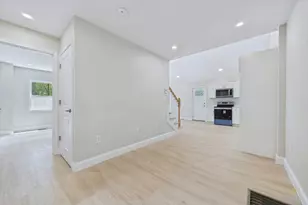 17 Southworth St, Lakeville, MA 02347 - Photo 15