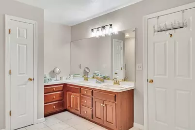 46 Holmes St, Needham, MA 02492 - Photo 19