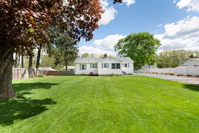 70 Trinity Ave, Worcester, MA 01605 - Photo 27