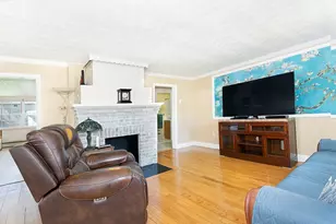 70 Trinity Ave, Worcester, MA 01605 - Photo 5