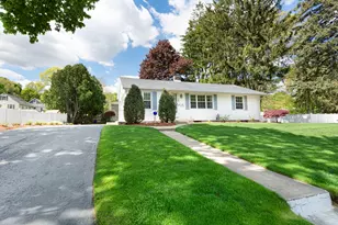 70 Trinity Ave, Worcester, MA 01605 - Photo 3