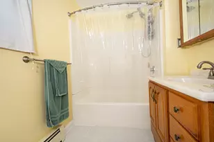 70 Trinity Ave, Worcester, MA 01605 - Photo 17