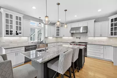 586 Hart St, Dighton, MA 02715 - Photo 7