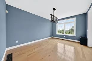 586 Hart St, Dighton, MA 02715 - Photo 5