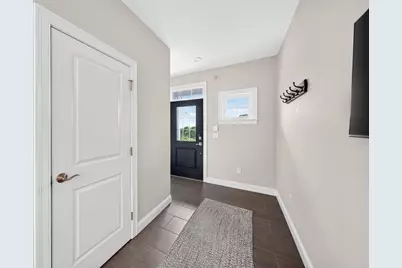 586 Hart St, Dighton, MA 02715 - Photo 13