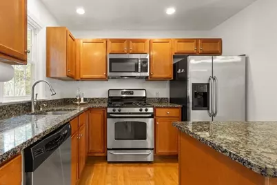 39 Brewster Rd #39, Stoughton, MA 02072 - Photo 11