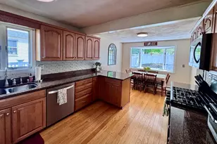 12 Palmer Ave, Saugus, MA 01906 - Photo 11