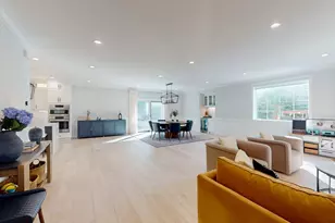4 Lincoln Ct, Medfield, MA 02052 - Photo 9