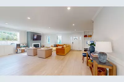 4 Lincoln Ct, Medfield, MA 02052 - Photo 11
