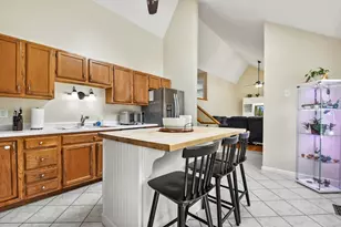 310 Shagbark Rd, Taunton, MA 02780 - Photo 9