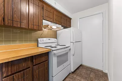 508 Oak St #7, Brockton, MA 02301 - Photo 11